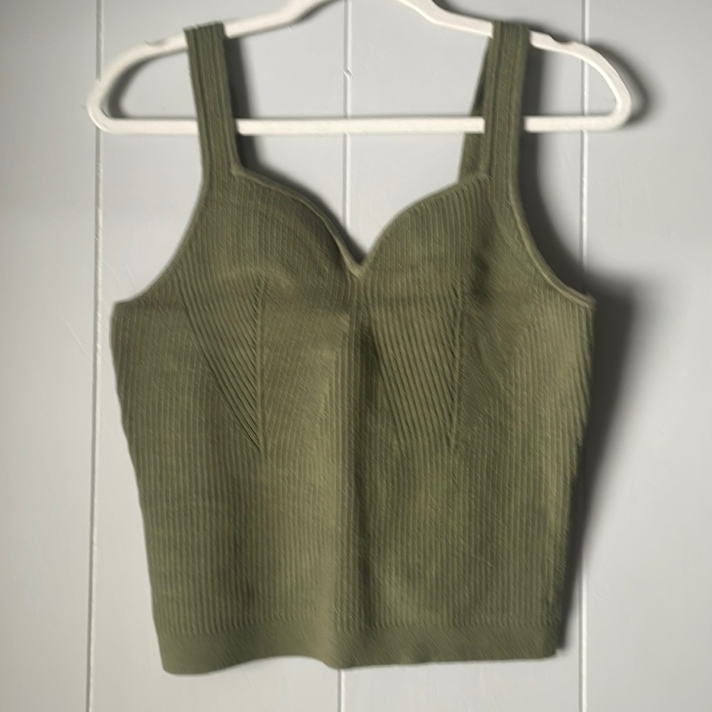 Cropped Abercrombie and Fitch sweater tank